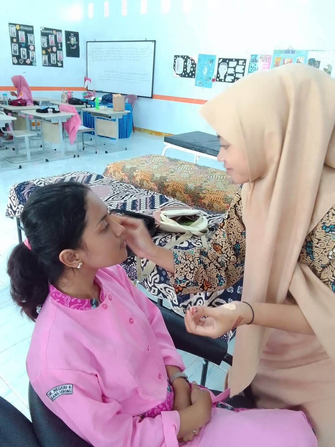 Praktikum Siswa